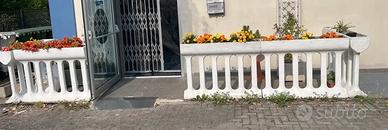 5 BALAUSTRA in Cemento,FIORIERA, 120 CM. H 87 CM.