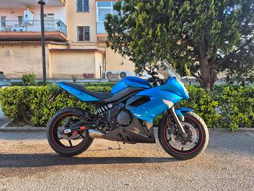 kawasaki er6f 2010