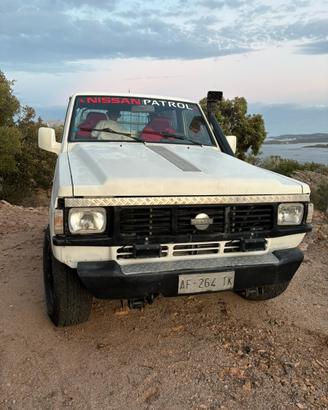Nissan patrol tr