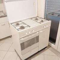 cucina 4 fuochi con vano bombola