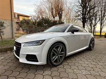 Audi TT 1.8 TFSI S Line 50.000 km Certificati Audi