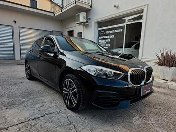 Bmw 118i F70 Serie 1 Berlina 5 porte 2020