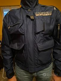 Giubbotto da moticiclista con gadget