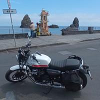 Moto Guzzi v7 special 850