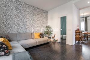 Villa ristrutturata con area esterna