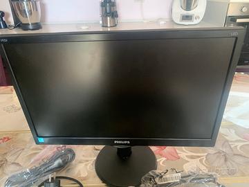 Monitor e tastiera