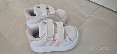 Sneakers Adidas bimba misura 20