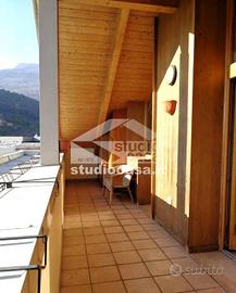 ELEGANTE ULTIMO PIANO