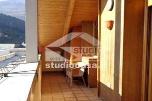 ELEGANTE ULTIMO PIANO