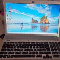 SONY VAIO Serie F | i5 | NVIDIA Dedicata | SSD