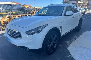 INFINITI FX50S PREMIUM