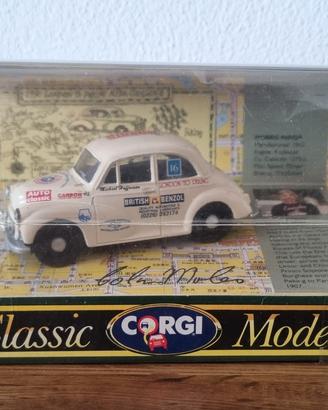 Modellino Corgi Morris minor 