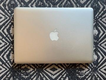 Macbook Pro Mid 2012, i7, 8 gb RAM