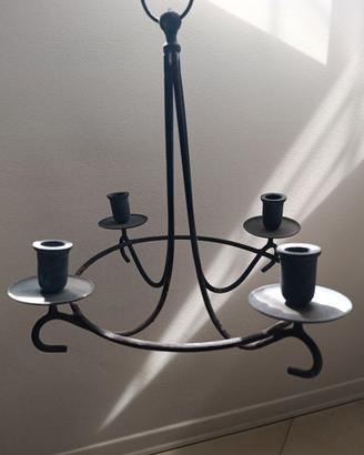 Candelabro in ferro battuto a sospensione