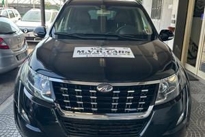 Mahindra XUV500 2.2 16V AWD W10