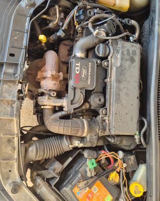 Motore e cambio Ford fiesta mk5 1.4 tdci 