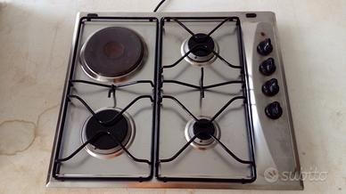 Piano cottura WHIRLPOOL 3 fuochi gas + 1 piastra