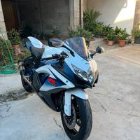 Suzuki gsx-r 750