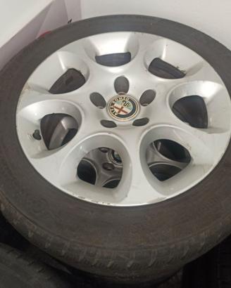 Cerchi Alfa Romeo 16" Gommati