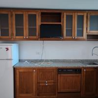 Cucina artigianale in legno massello