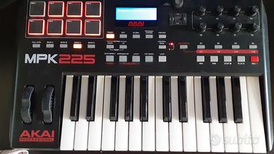 Akai MPK 225 Master Keyboard Tastiera Midi