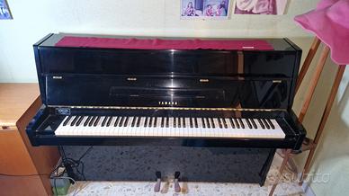 pianoforte Yamaha 