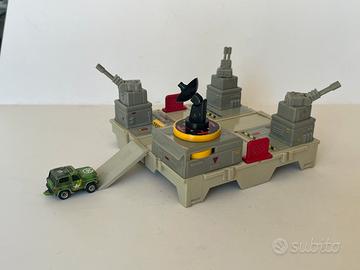 Micro Machines Travel City Base militare