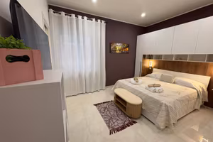 Rione alto - Stanza con bagno uso esclusivo