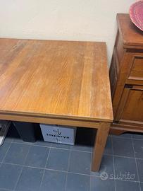 Tavolo in legno allungabile