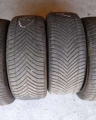 Gomme usate 215-45-16-90v  multistagionali 