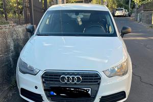 Audi A1 1.6 tdi 90cv ambition