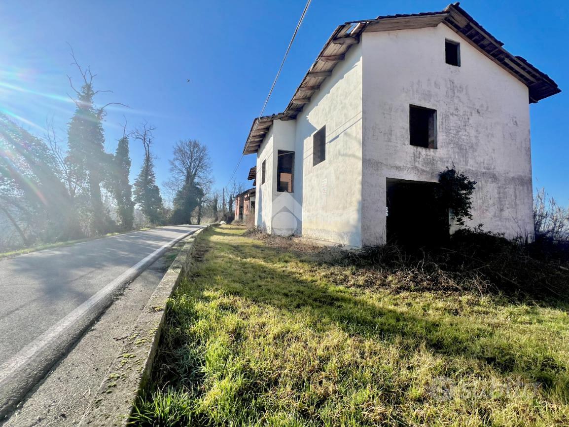 VILLA SINGOLA A MONTIGLIO MONFERRATO - Vista 3