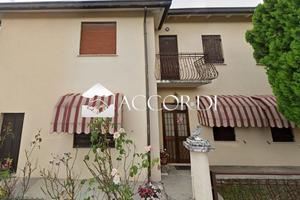 Rif.DT48| casa ind. santa lucia di piave