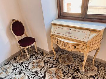 Mobiletti vari, vendibili anche separatamente