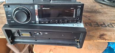 Autoradio 