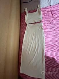 completo bianco top e gonna