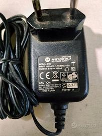 Alimentatori per cellulare, vari modelli usati