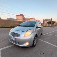 Toyota Yaris 1.3 5 porte GPL