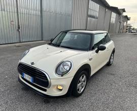 Mini Mini 1.5 Cooper D solo 100 mila km