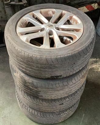 NISSAN JUKE 2010 - PNEUMATICI