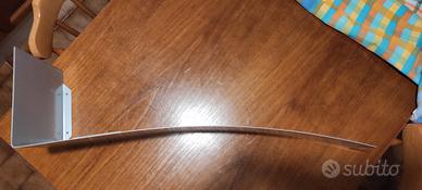 Mensola curva in metallo 