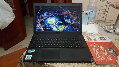 Asus Pro'  P2520S