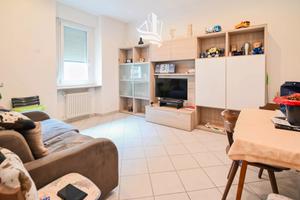 Bilocale con cantina a Prato Isarco