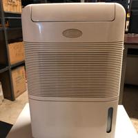 DEUMIDIFICATORE PER AMBIENTI