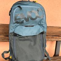 zaino EVOC stage 18 L