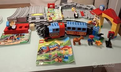Duplo Treno 10507 e Ferrovia 10872 + 10882