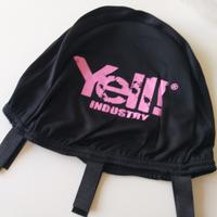 Sotto casco con streparca Yell