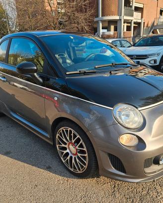 Abarth 500 1.4 t-jet Custom 135 cv