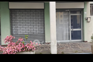 Negozio/ufficio 110 mq arredato