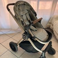 Passeggino chicco + navicella +parapioggia 